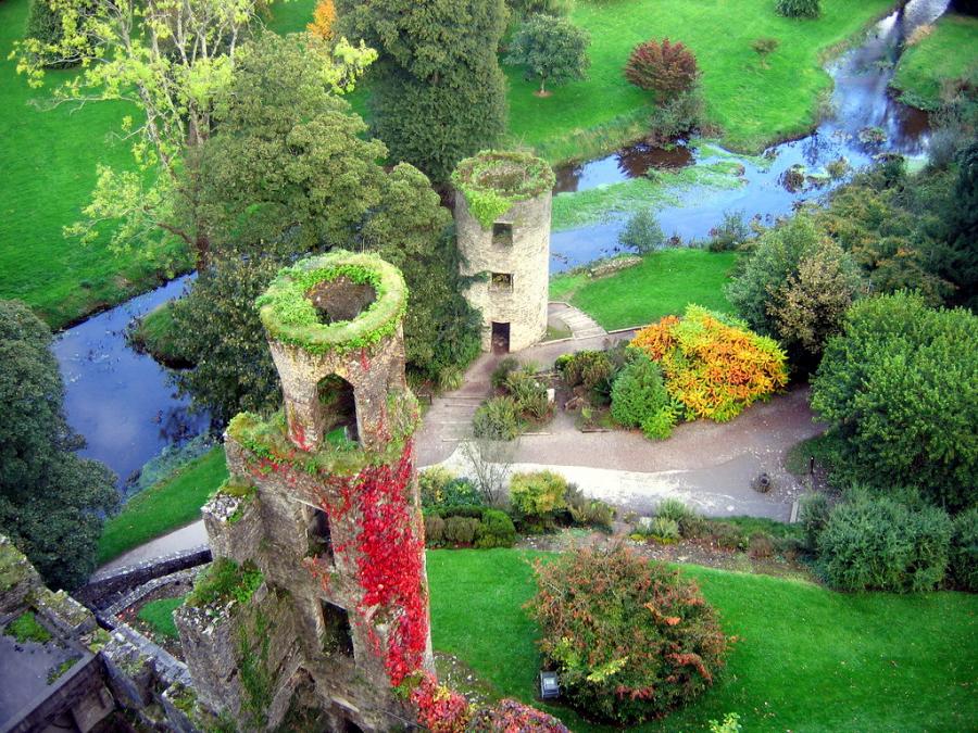 Blarney-Castle-grounds1